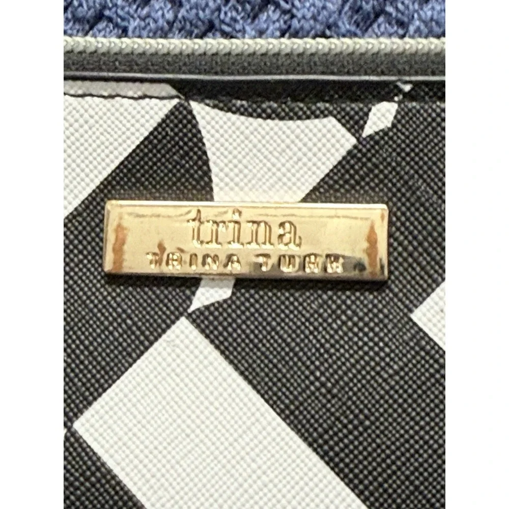Trina by Trina Turk black and white‎ cosmetic bag with geometric pattern